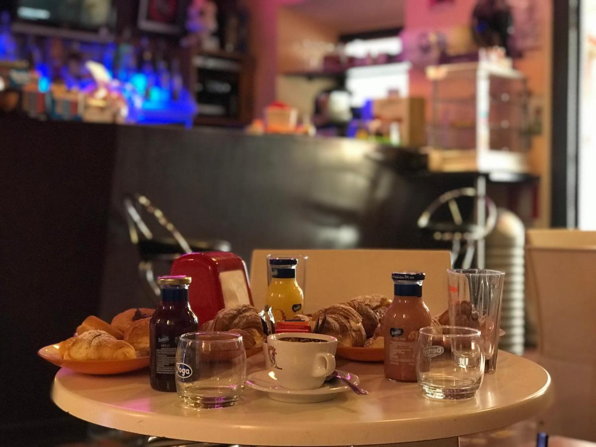 Bed & Breakfast Le Piazze Cori Exterior foto